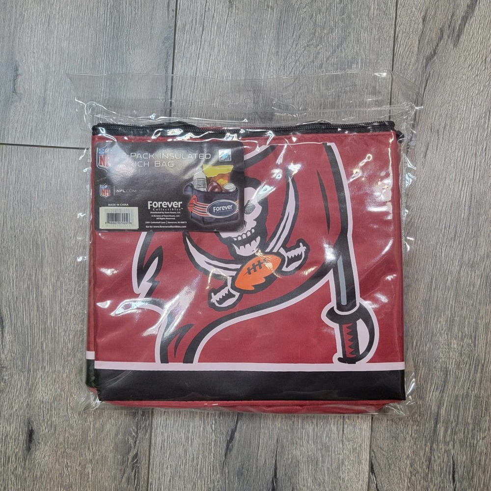 FOCO Tampa Bay Buccaneers NFL Big Logo 12 Pack Cooler Bag